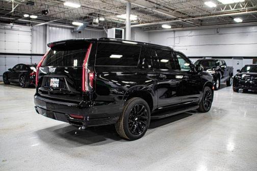 2022 Cadillac Escalade ESV Sport Platinum