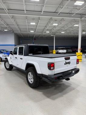 2020 Jeep Gladiator Sport