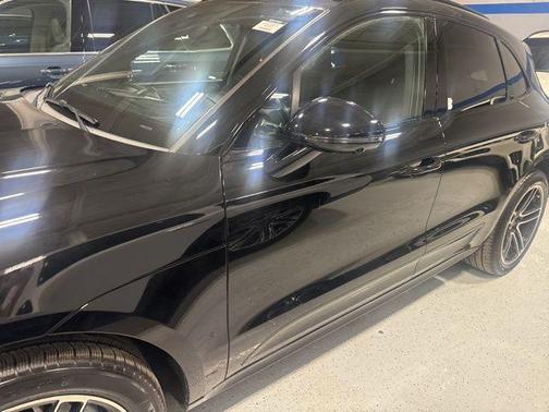 2020 Porsche Macan Turbo