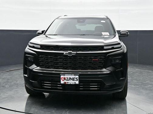 Mosaic Black Metallic 2026 Chevrolet Traverse RS