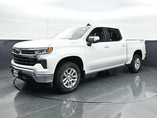 Summit White 2025 Chevrolet Silverado 1500 LT