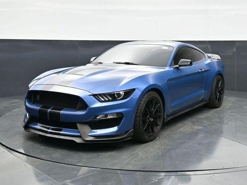 Blue Metallic 2019 Ford Shelby GT350 Base