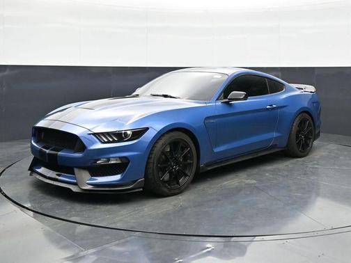 2019 Ford Shelby GT350 Base