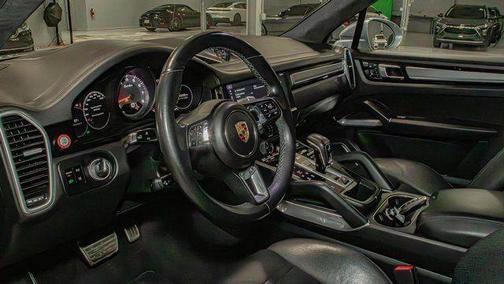 2020 Porsche Cayenne Turbo
