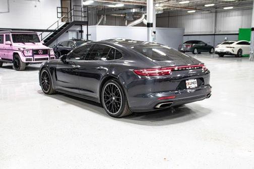 2020 Porsche Panamera 4