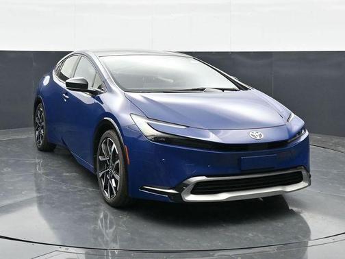 Black 2024 Toyota Prius Prime XSE Premium