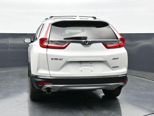 White 2019 Honda CR-V Touring