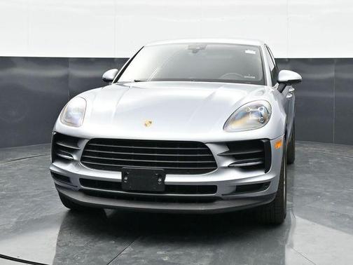 Silver 2020 Porsche Macan Base
