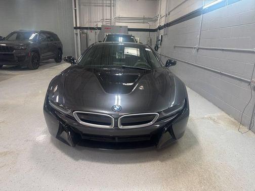 2015 BMW i8 Base