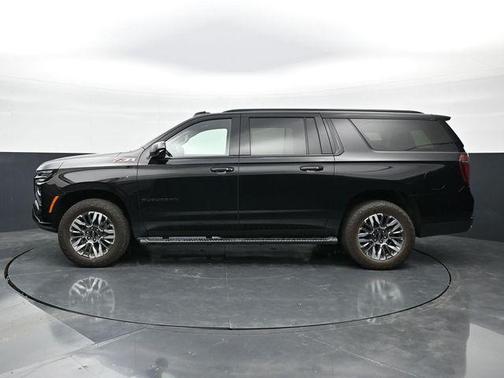 Black 2025 Chevrolet Suburban Z71