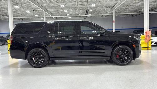 2024 Chevrolet Suburban High Country