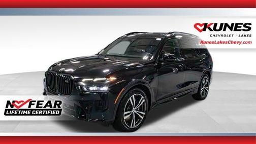 2023 BMW X7 M60i