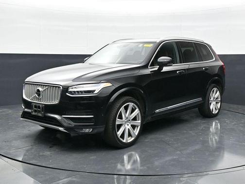 Onyx Black Metallic 2019 Volvo XC90 T6 Inscription