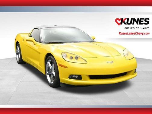 Velocity Yellow Tinted Clearcoat 2013 Chevrolet Corvette Base