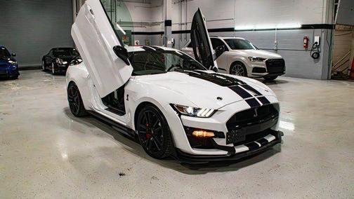 2020 Ford Shelby GT500 Base