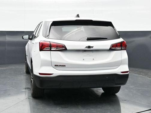 Summit White 2023 Chevrolet Equinox LS