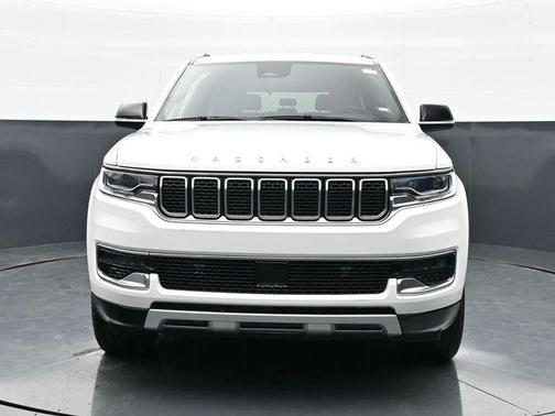 Bright White Clearcoat 2025 Jeep Wagoneer Series II