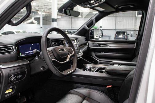 2025 Jeep Wagoneer Series II