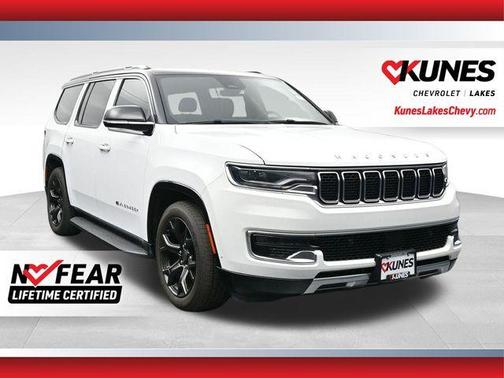 Bright White Clearcoat 2024 Jeep Wagoneer Series III