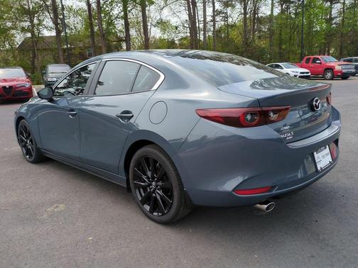 2025 Mazda Mazda3 2.5 S Carbon Edition