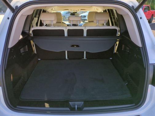 2022 Mercedes-Benz GLB 250 Base 4MATIC