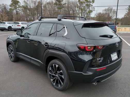 2026 Mazda CX-50 Premium Plus