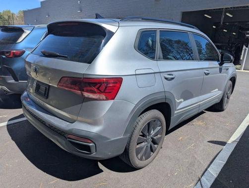 2022 Volkswagen Taos 1.5T S