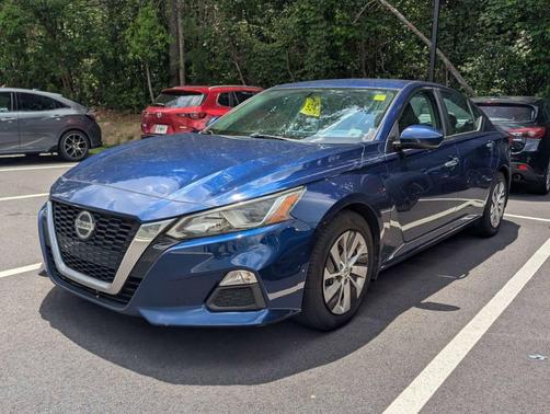 Gray 2019 Nissan Altima 2.5 S