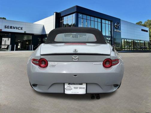 Aero Gray Metallic 2026 Mazda MX-5 Miata Grand Touring