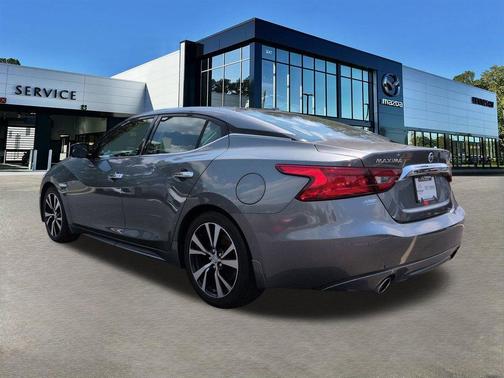 Gun Metallic 2018 Nissan Maxima 3.5 Platinum
