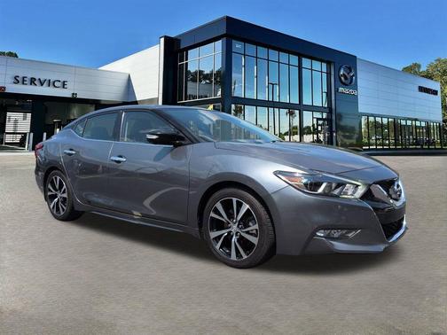 Gun Metallic 2018 Nissan Maxima 3.5 Platinum