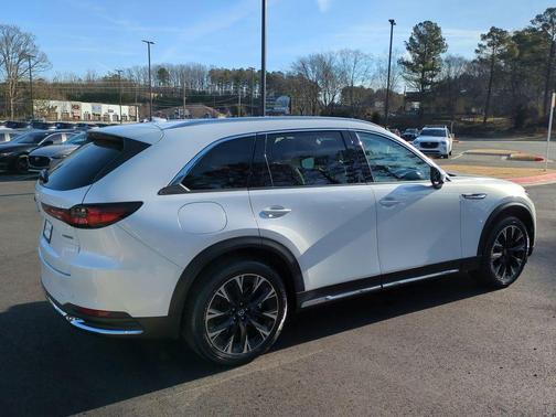 2024 Mazda CX-90 PHEV Premium Plus