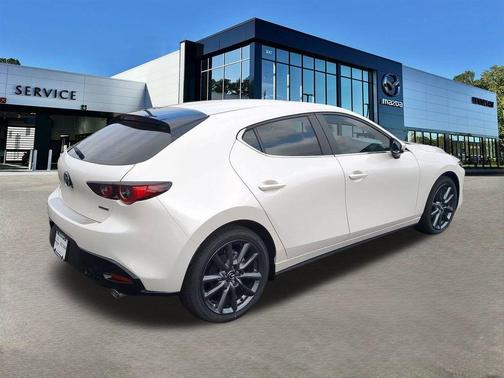 2025 Mazda Mazda3 FWD w/Preferred Package