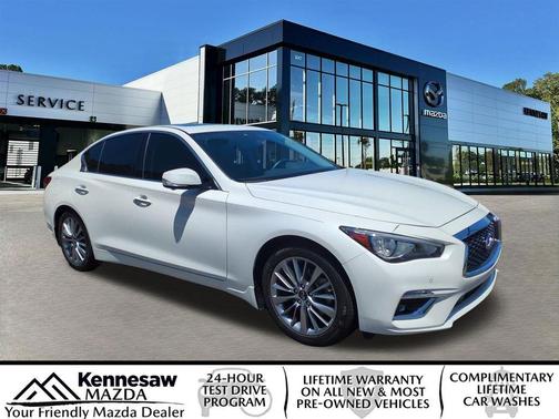 Majestic White 2024 INFINITI Q50 LUXE