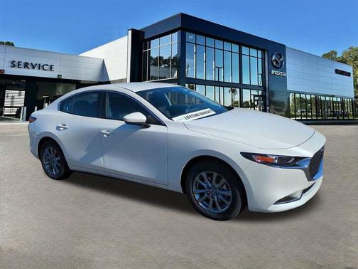 Snowflake White Pearl 2026 Mazda Mazda3 2.5 S