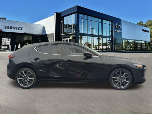 2024 Mazda Mazda3 FWD w/Preferred Package