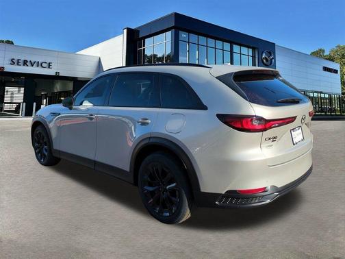 2026 Mazda CX-90 Premium