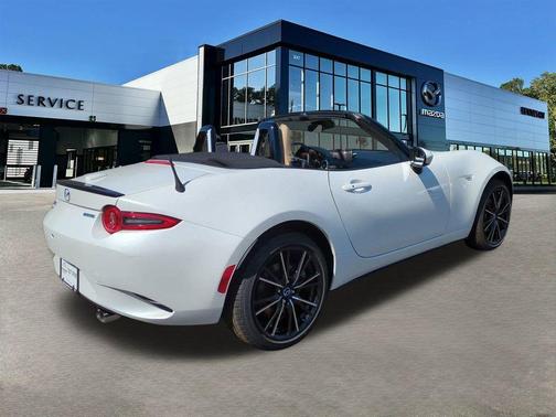 2025 Mazda MX-5 Miata Grand Touring