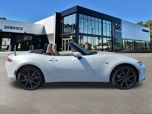 2025 Mazda MX-5 Miata Grand Touring