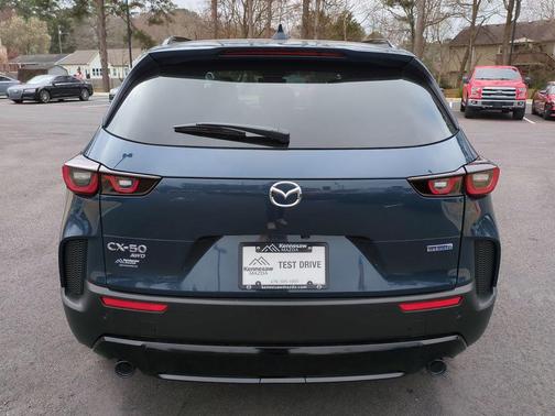 2026 Mazda CX-50 Premium