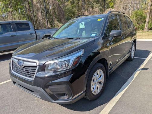 Crystal Black Silica 2020 Subaru Forester