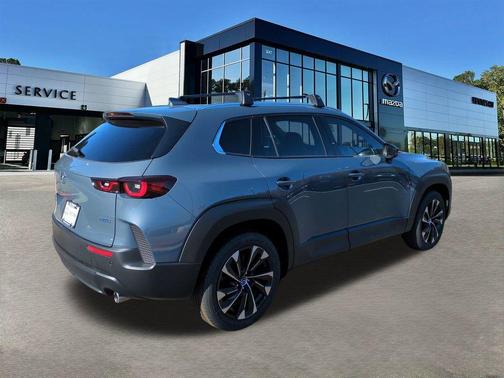 2026 Mazda CX-50 Premium Plus