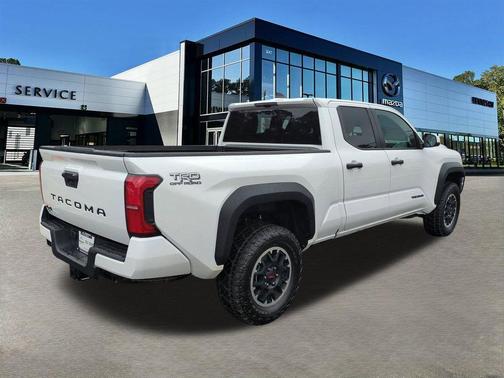 2024 Toyota Tacoma TRD Off Road