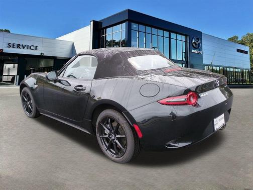 2025 Mazda MX-5 Miata Sport