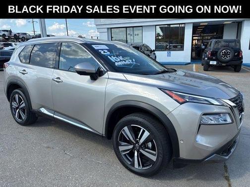 2023 Nissan Rogue SL