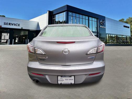 2013 Mazda Mazda3 i Sport