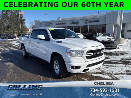 2022 RAM 1500 Big Horn Crew Cab 4x4 64' Box