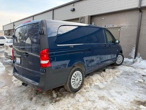 2022 Mercedes-Benz Metris Base