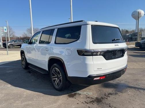 2026 Jeep Grand Wagoneer Base