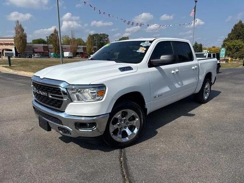 2022 RAM 1500 Big Horn Crew Cab 4x4 57' Box